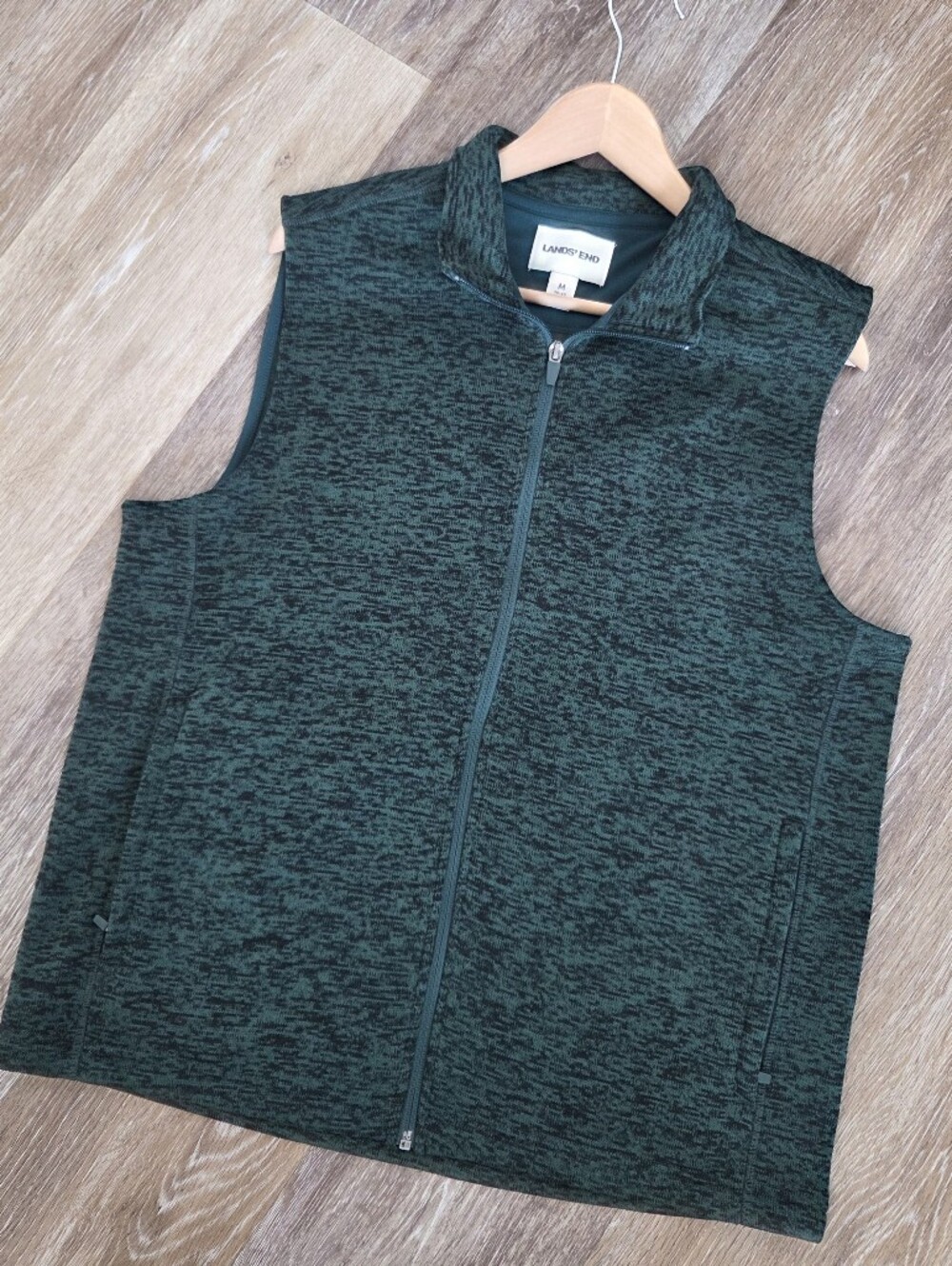 Lands’ End Men’s Fleece Vest Green Full Zip Oeko Tex Zip Pocket Unisex NWOT Fall